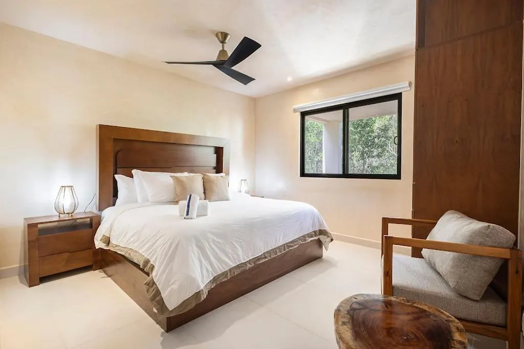 Brand New Lux 4 Bed Villa 2 Pools! Tulum Apartment