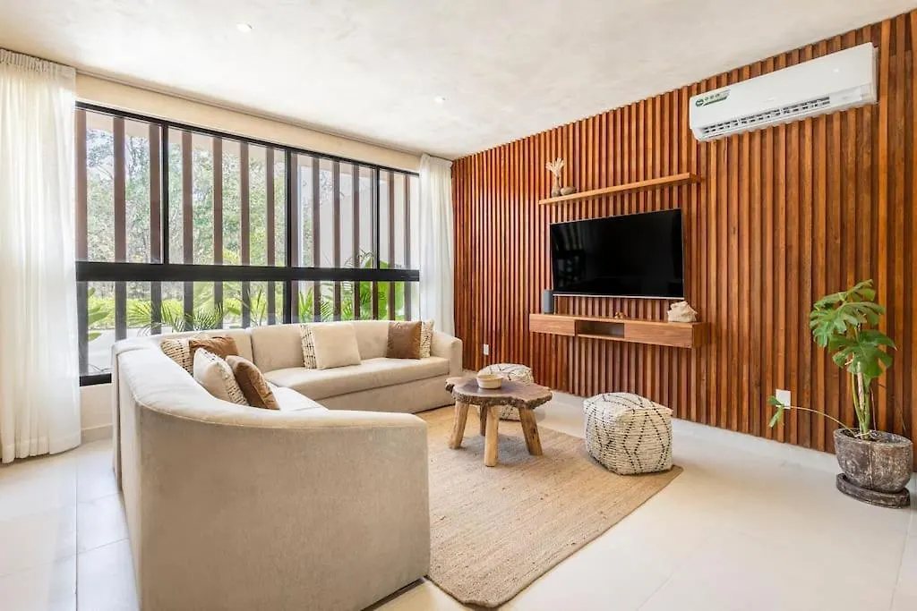 Brand New Lux 4 Bed Villa 2 Pools! Tulum