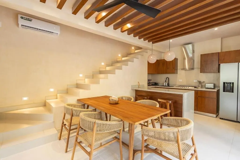 Brand New Lux 4 Bed Villa 2 Pools! Tulum Apartment