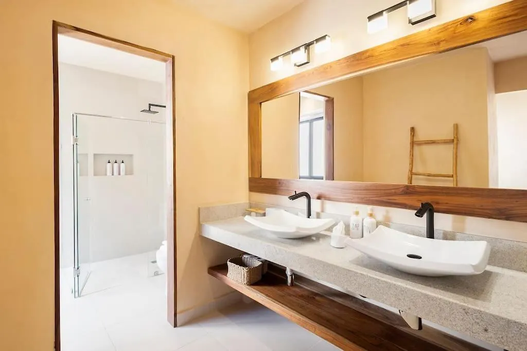 Brand New Lux 4 Bed Villa 2 Pools! Tulum Apartment