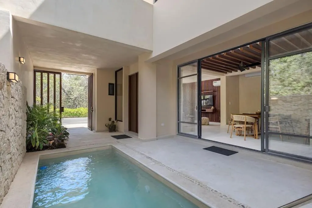Brand New Lux 4 Bed Villa 2 Pools! Tulum